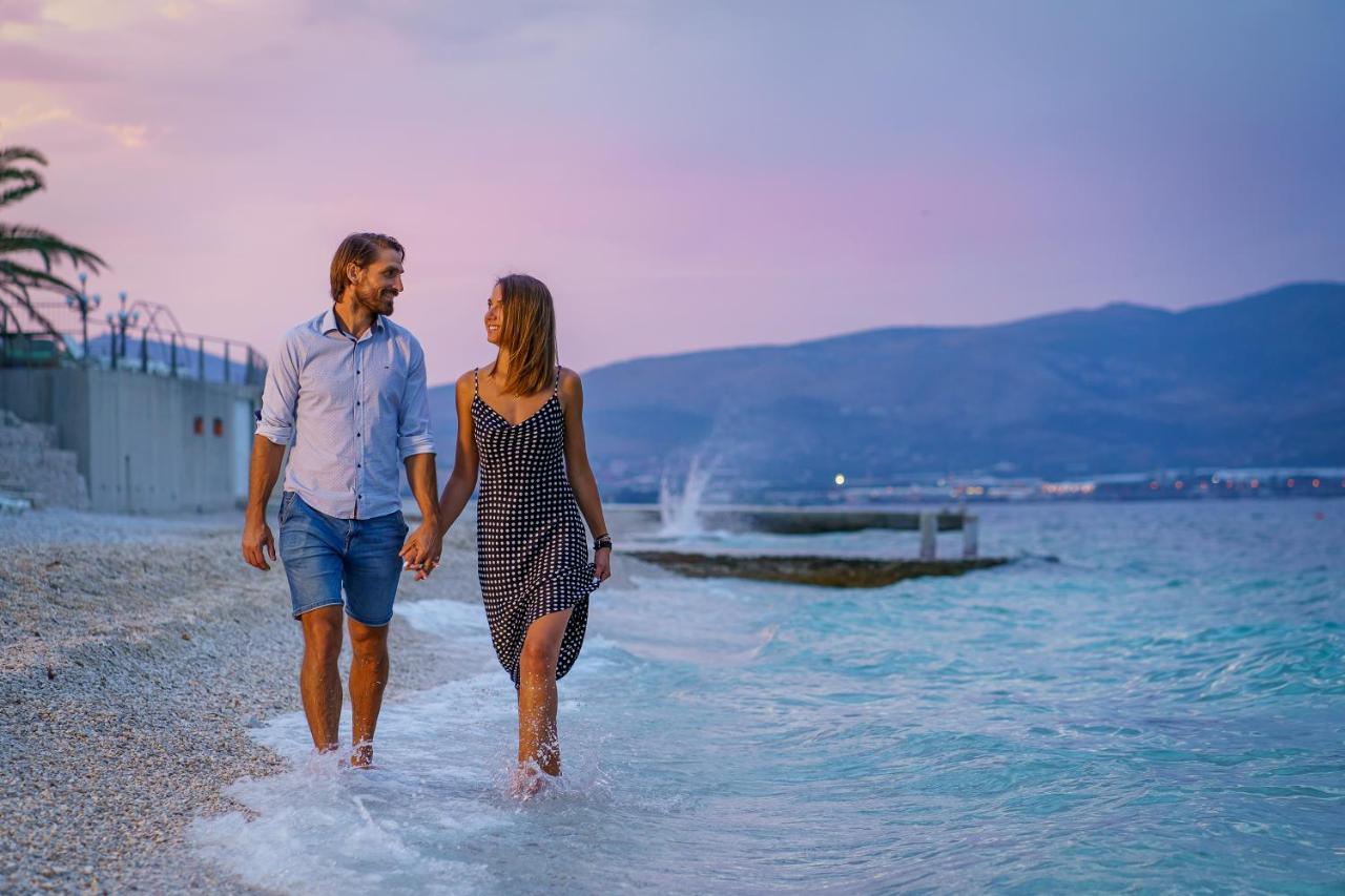Acadia Beach Villas & Apartments Слатине Екстериор снимка