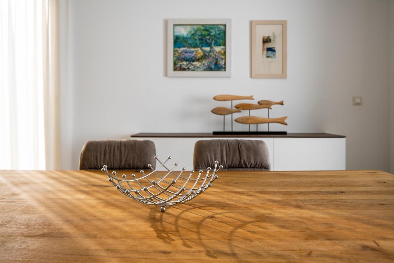 Acadia Beach Villas & Apartments Слатине Екстериор снимка