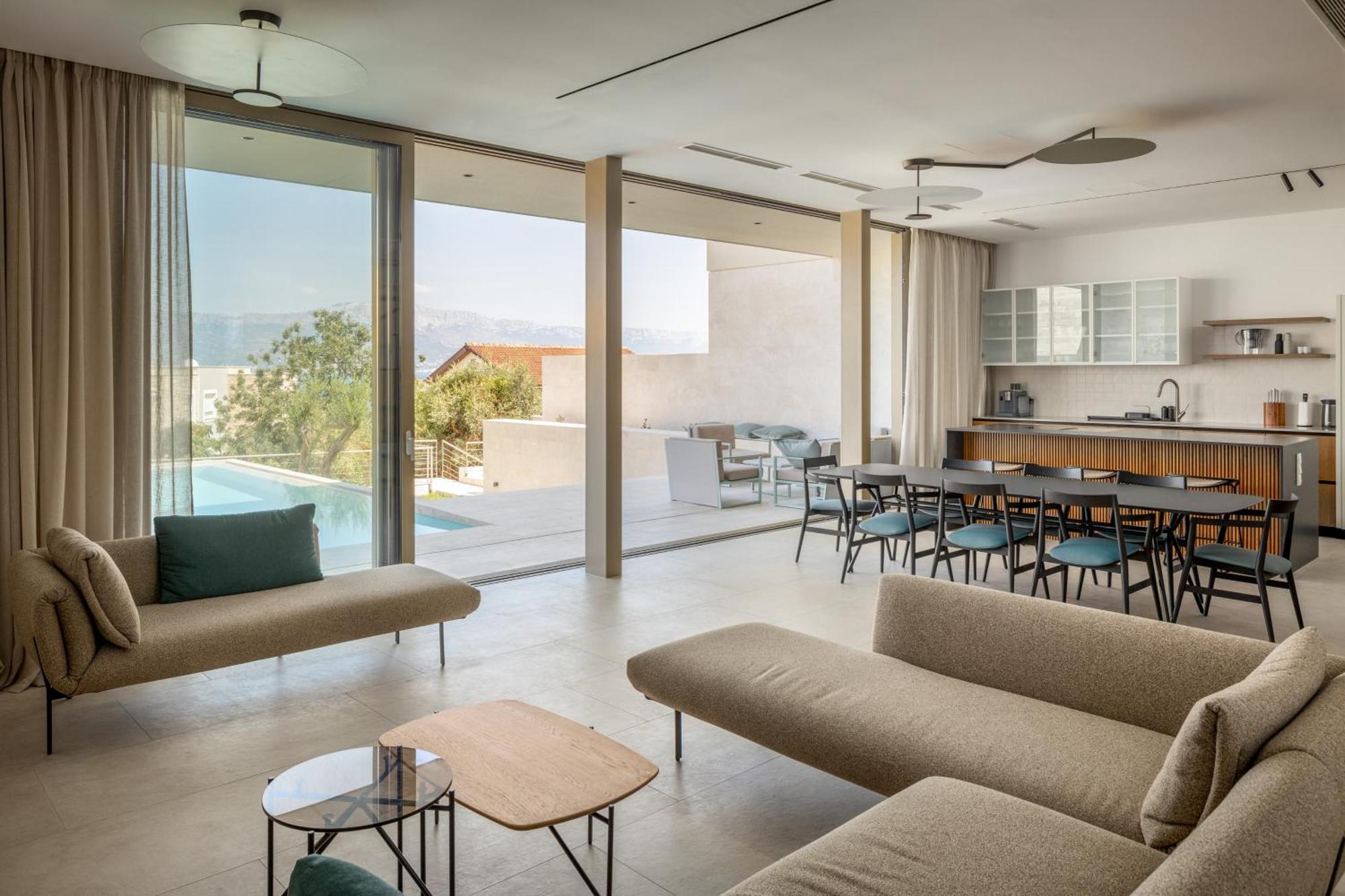 Acadia Beach Villas & Apartments Слатине Екстериор снимка