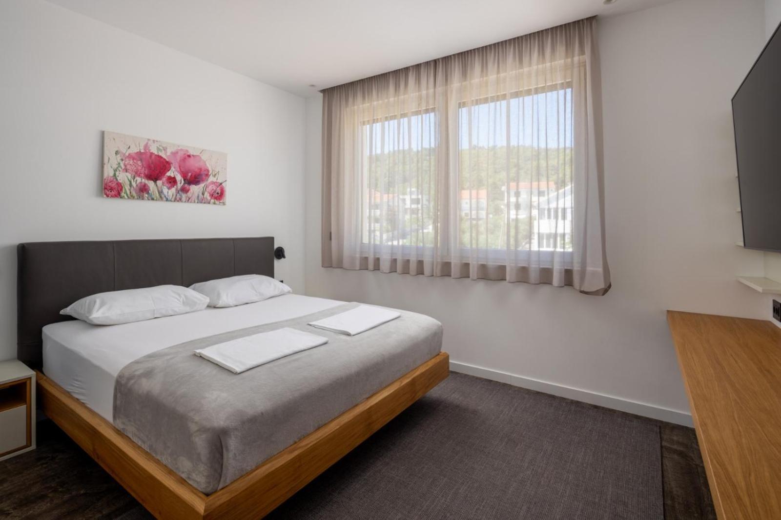 Acadia Beach Villas & Apartments Слатине Екстериор снимка