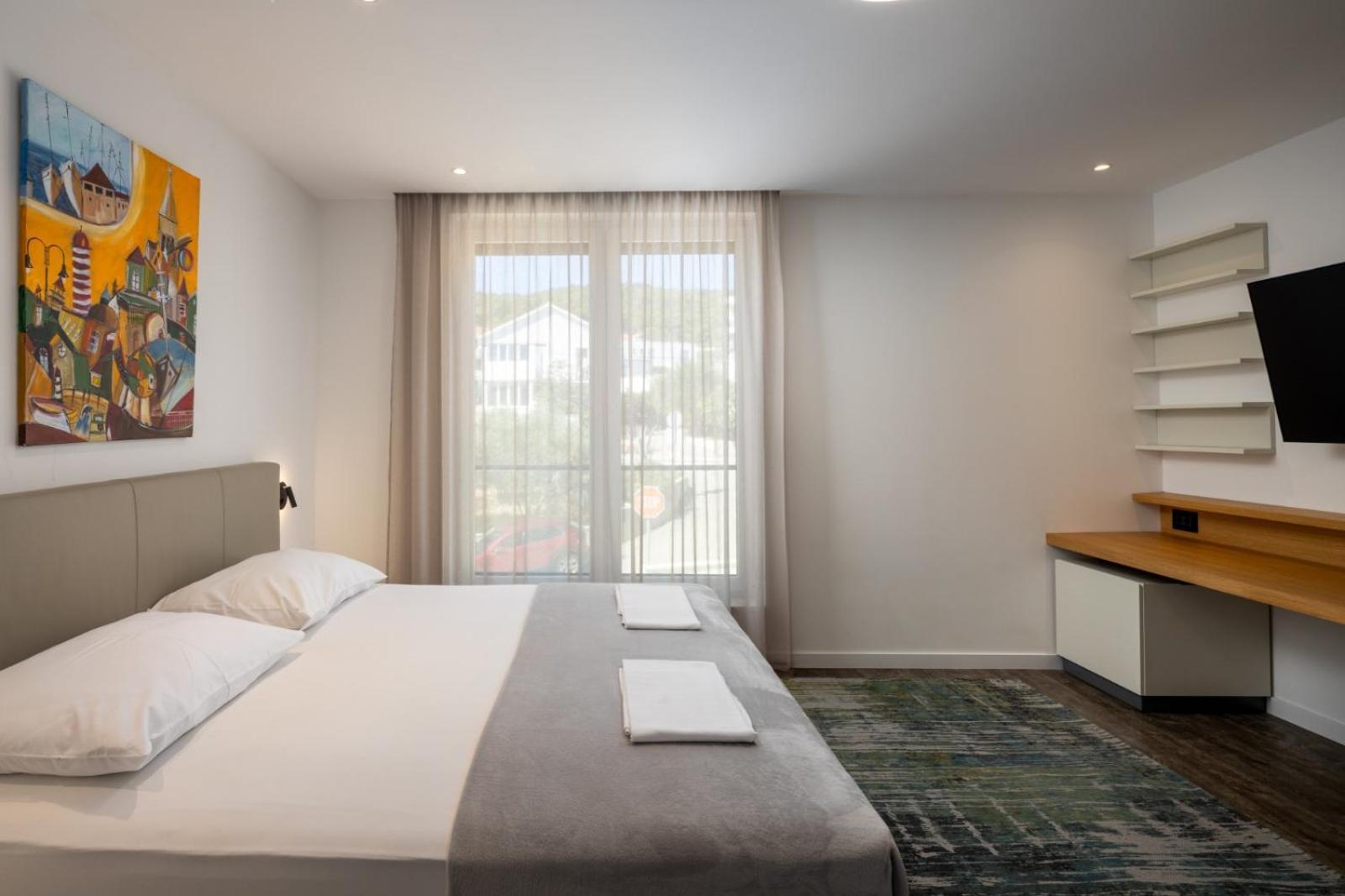 Acadia Beach Villas & Apartments Слатине Екстериор снимка