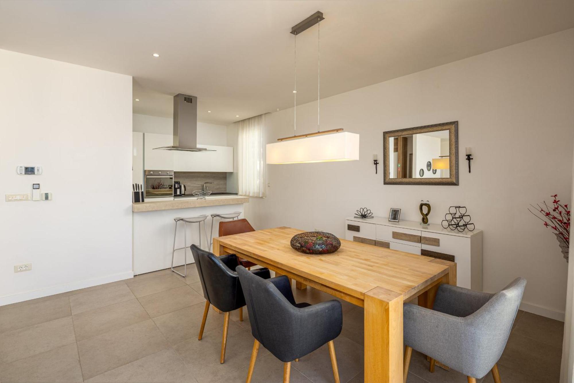 Acadia Beach Villas & Apartments Слатине Екстериор снимка