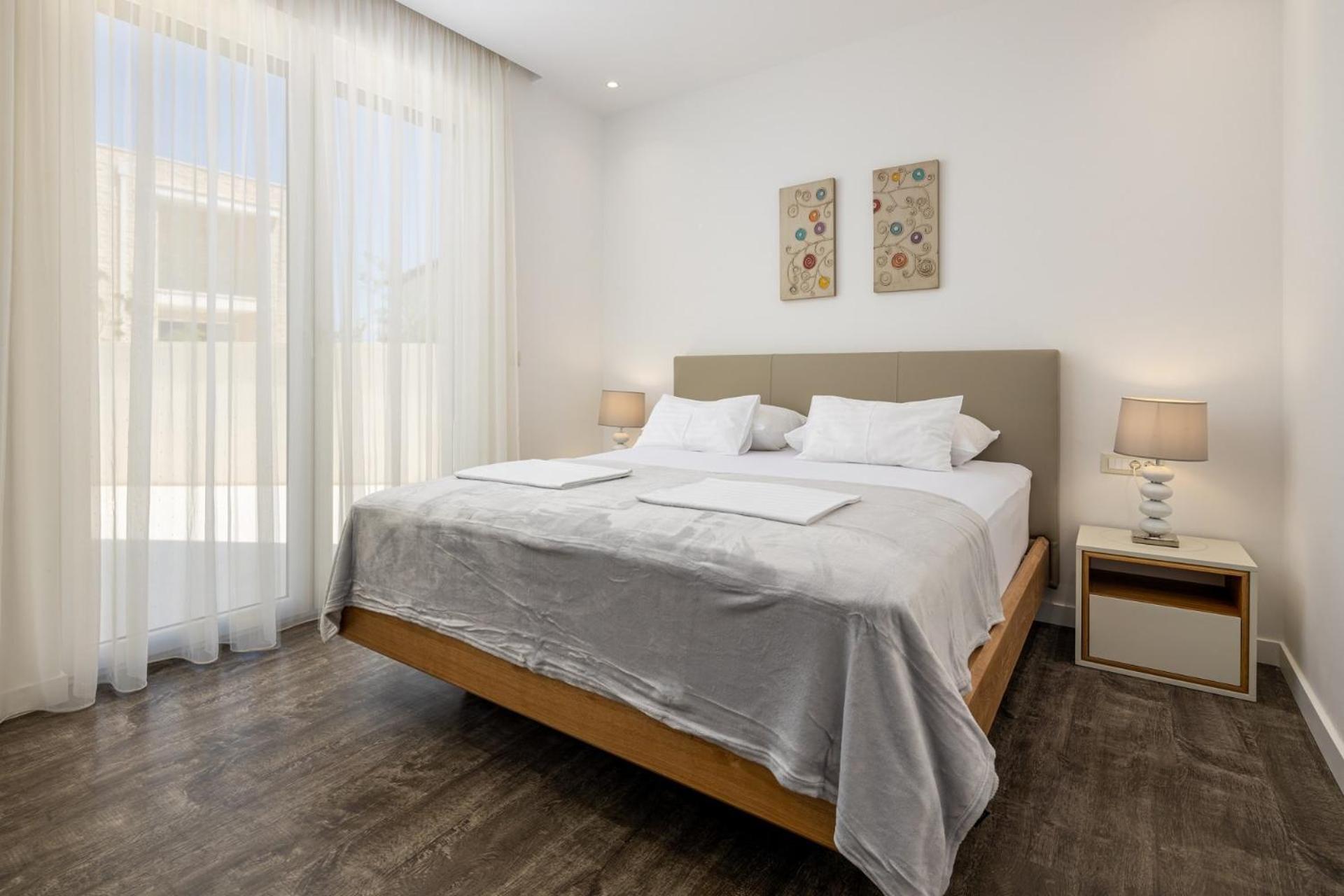 Acadia Beach Villas & Apartments Слатине Екстериор снимка